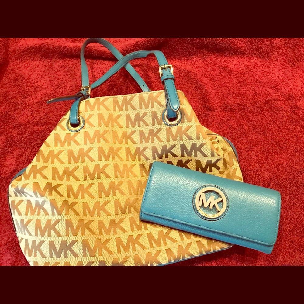 Michael Kors tote and wallet